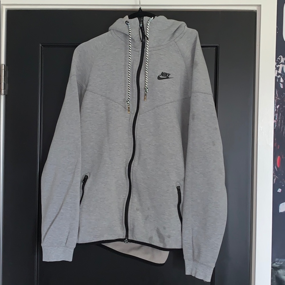 Nike men’s sportswear zip up
